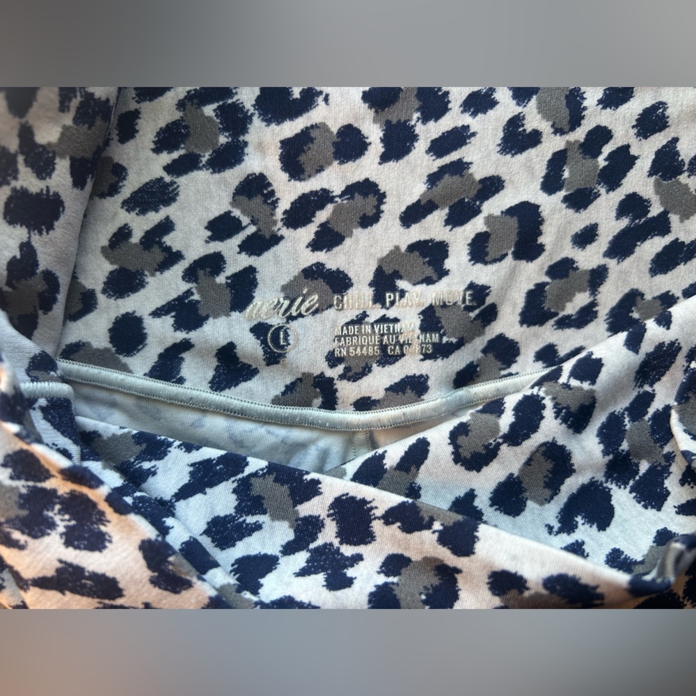 Aerie Leopard Print Leggings - Picture 3 of 4